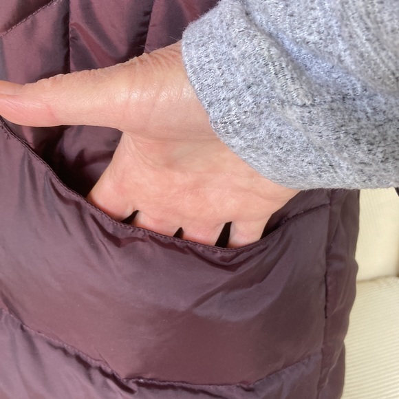 Larry Levine Mid Length Down Jacket - Picture 4 of 11